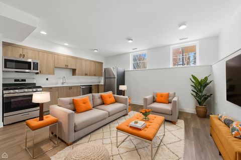 Tiny photo for 2832 W Wilcox Street, Chicago, IL 60612 (MLS # 12601017)