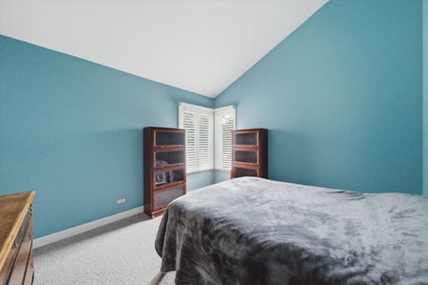 Tiny photo for 150 Inverness Court #2, Elk Grove Village, IL 60007 (MLS # 12764180)