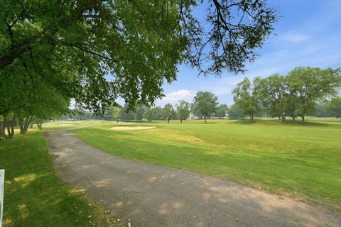 Tiny photo for 150 Inverness Court #2, Elk Grove Village, IL 60007 (MLS # 12764180)