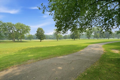 Tiny photo for 150 Inverness Court #2, Elk Grove Village, IL 60007 (MLS # 12764180)