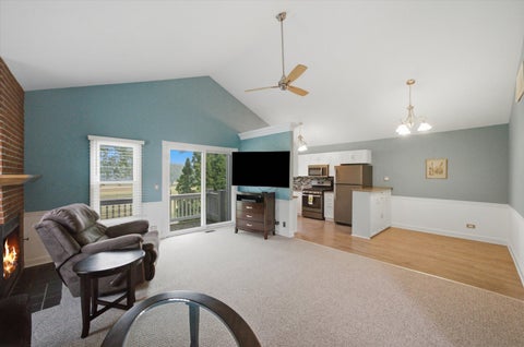 Tiny photo for 150 Inverness Court #2, Elk Grove Village, IL 60007 (MLS # 12764180)
