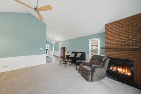 Tiny photo for 150 Inverness Court #2, Elk Grove Village, IL 60007 (MLS # 12764180)