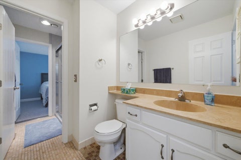 Tiny photo for 150 Inverness Court #2, Elk Grove Village, IL 60007 (MLS # 12764180)