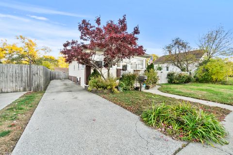 Tiny photo for 18275 Ada Street, Lansing, IL 60438 (MLS # 12585192)