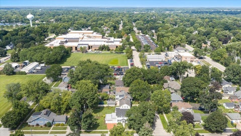 Tiny photo for 1001 Peyton Street, Geneva, IL 60134 (MLS # 12738873)