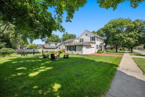 Tiny photo for 1001 Peyton Street, Geneva, IL 60134 (MLS # 12738873)