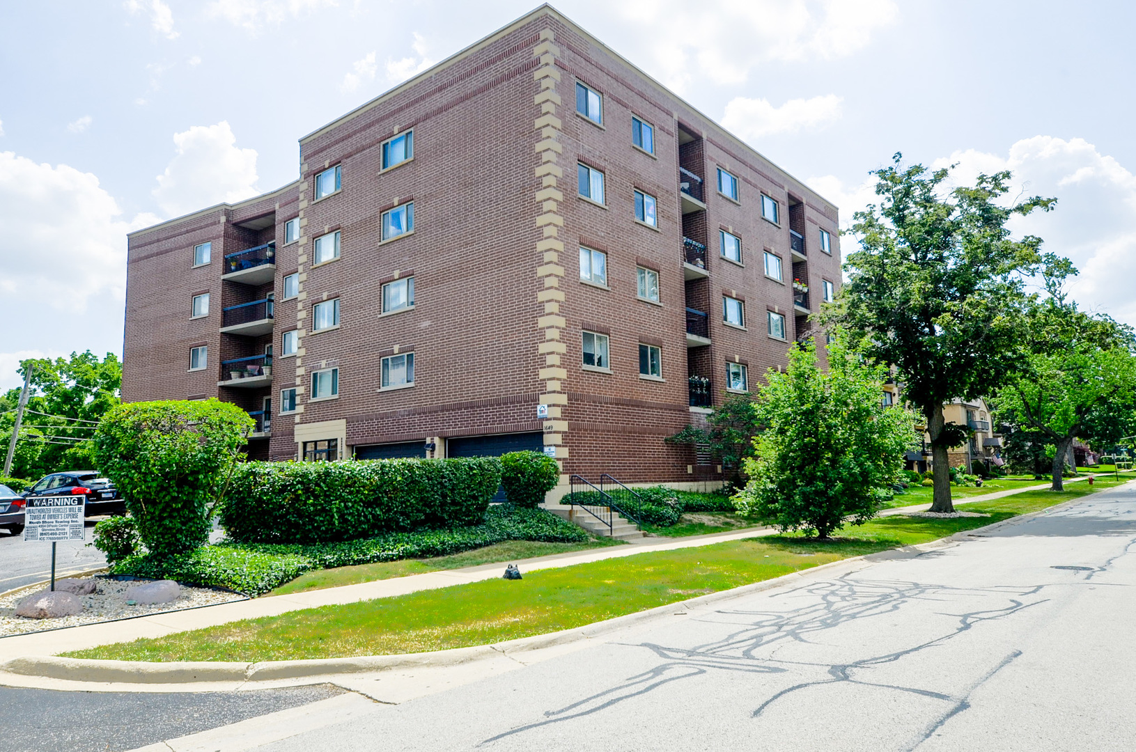 1649 Ashland Avenue 501