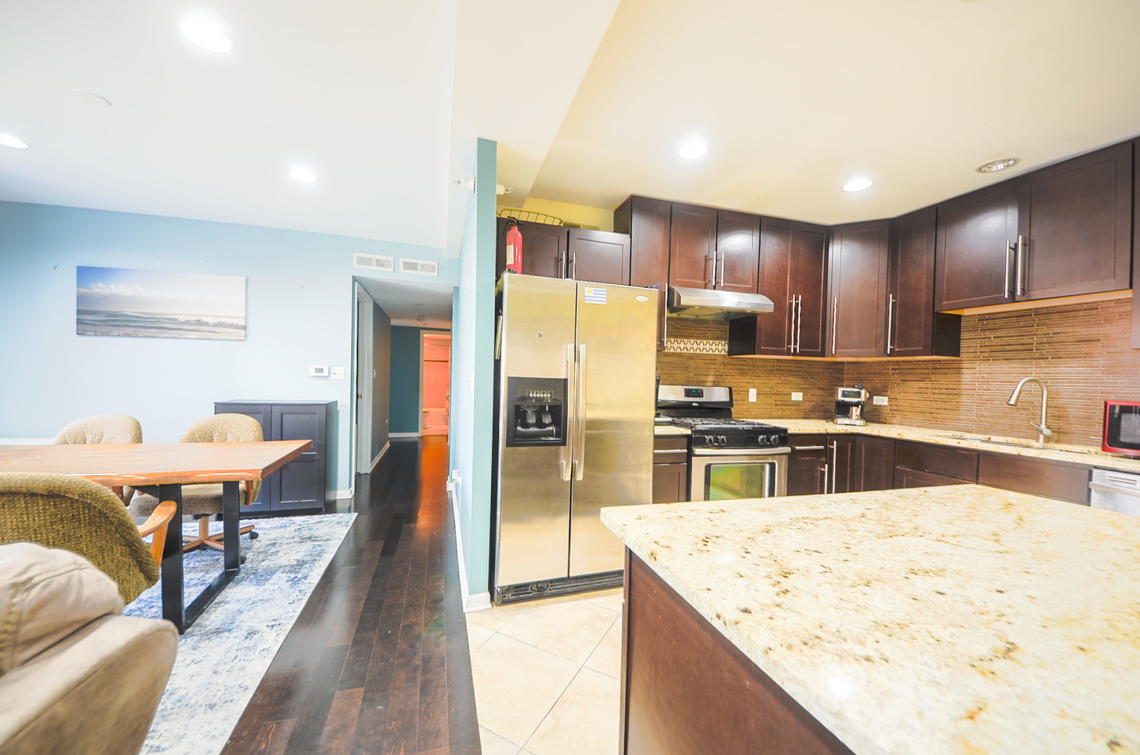 1649 Ashland Avenue 501