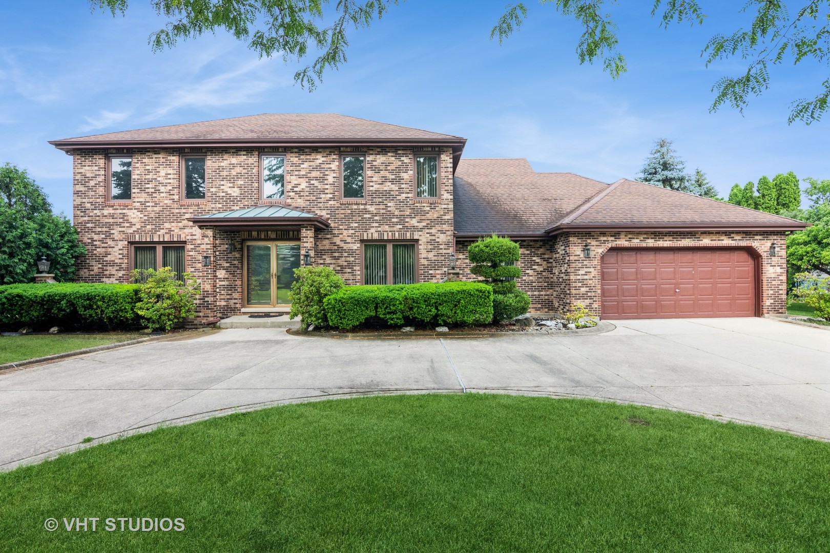 888 Braintree Lane