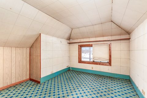 Tiny photo for 99 Bellwood Avenue, Bellwood, IL 60104 (MLS # 12528905)