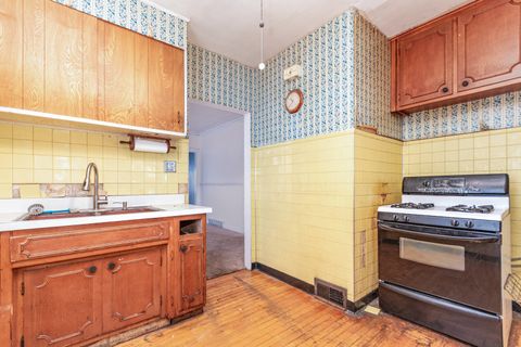 Tiny photo for 99 Bellwood Avenue, Bellwood, IL 60104 (MLS # 12528905)