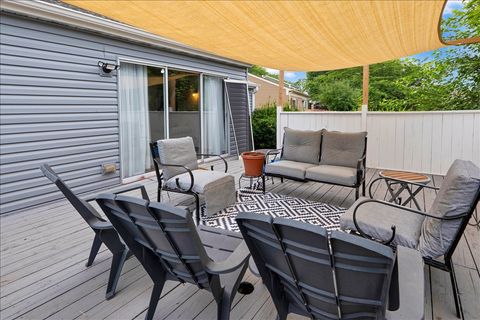 Tiny photo for 2615 Wheatfield Court, Aurora, IL 60502 (MLS # 12717804)