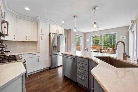Tiny photo for 112 N Bristol Drive, Bloomingdale, IL 60108 (MLS # 12715348)