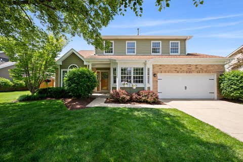 Photo of 112 N Bristol Drive, Bloomingdale, IL 60108 (MLS # 12715348)