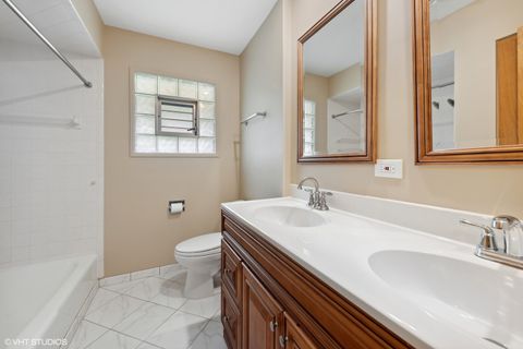 Tiny photo for 724 Barnsdale Road #A, La Grange Park, IL 60526 (MLS # 12549429)