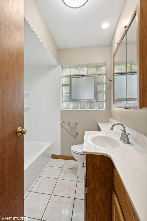 Tiny photo for 724 Barnsdale Road #A, La Grange Park, IL 60526 (MLS # 12549429)