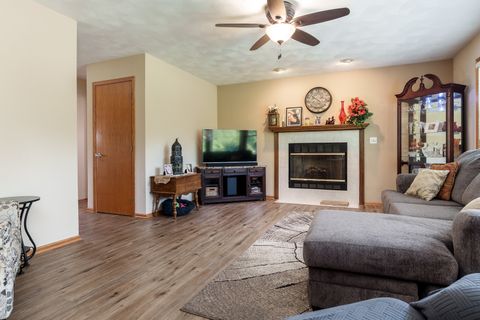 Tiny photo for 10356 Geneva Drive, Roscoe, IL 61073 (MLS # 12486182)