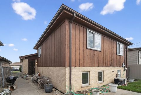 Tiny photo for 1141 Stewart Avenue, Calumet City, IL 60409 (MLS # 12557798)