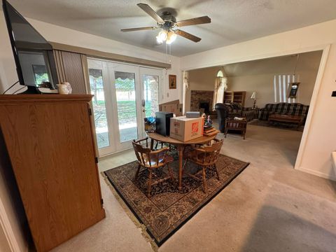 Tiny photo for 1602 S Eugene Lane, Marion, IL 62959 (MLS # 12598170)