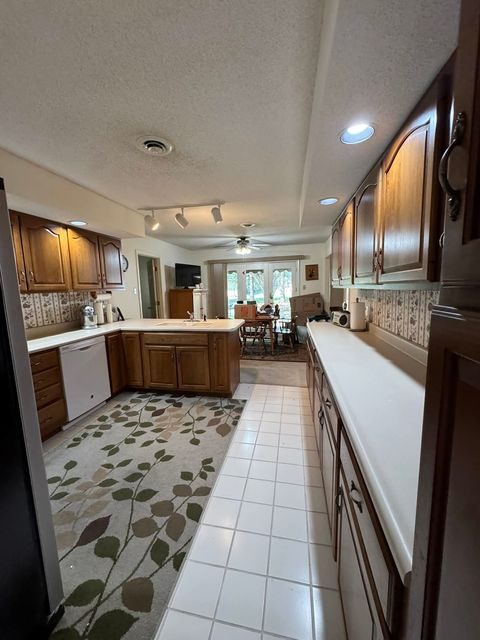 Tiny photo for 1602 S Eugene Lane, Marion, IL 62959 (MLS # 12598170)