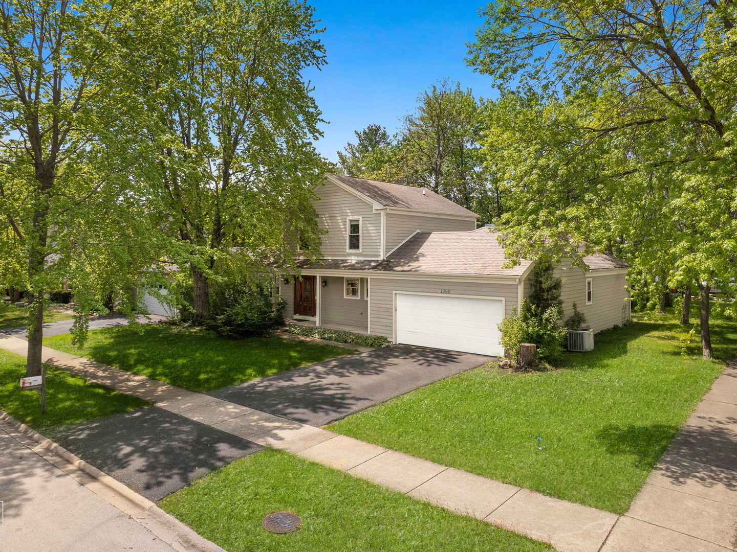 1390 River Oak Drive