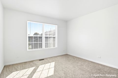 Tiny photo for 28744 W PONDVIEW Drive #28744, Lakemoor, IL 60051 (MLS # 12478694)