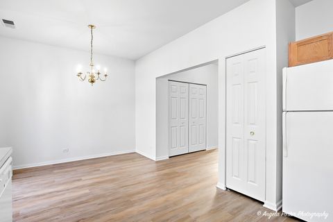 Tiny photo for 28744 W PONDVIEW Drive #28744, Lakemoor, IL 60051 (MLS # 12478694)