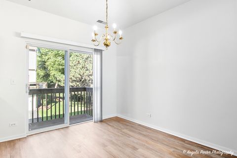 Tiny photo for 28744 W PONDVIEW Drive #28744, Lakemoor, IL 60051 (MLS # 12478694)