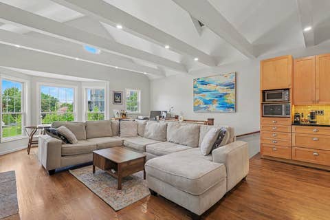 Tiny photo for 1619 W Hollywood Avenue #3, Chicago, IL 60660 (MLS # 12736766)
