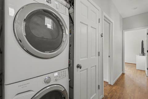 Tiny photo for 1619 W Hollywood Avenue #3, Chicago, IL 60660 (MLS # 12736766)
