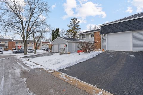 Tiny photo for 130 Jerome Lane, Bolingbrook, IL 60440 (MLS # 12576187)