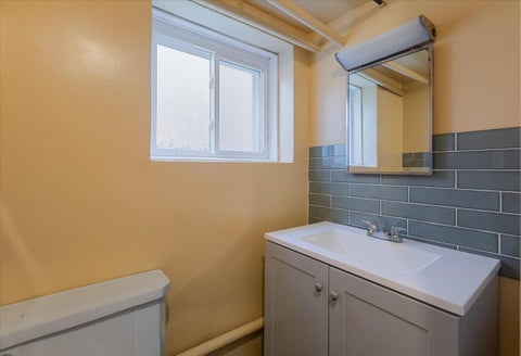 Tiny photo for 6515 N MAPLEWOOD Avenue, Chicago, IL 60645 (MLS # 12763088)
