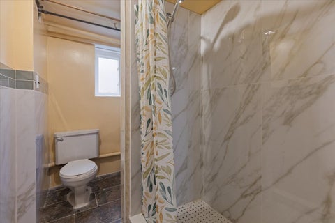 Tiny photo for 6515 N MAPLEWOOD Avenue, Chicago, IL 60645 (MLS # 12763088)
