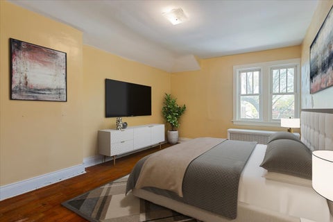 Tiny photo for 6515 N MAPLEWOOD Avenue, Chicago, IL 60645 (MLS # 12763088)