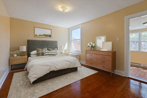 Tiny photo for 6515 N MAPLEWOOD Avenue, Chicago, IL 60645 (MLS # 12763088)