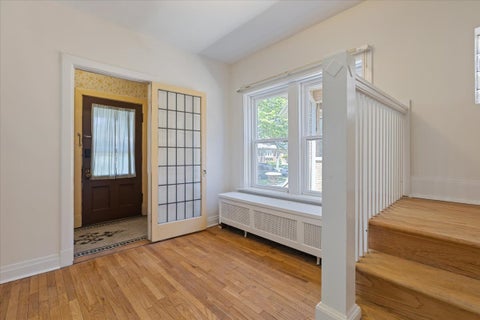 Tiny photo for 6515 N MAPLEWOOD Avenue, Chicago, IL 60645 (MLS # 12763088)