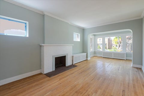 Tiny photo for 6515 N MAPLEWOOD Avenue, Chicago, IL 60645 (MLS # 12763088)