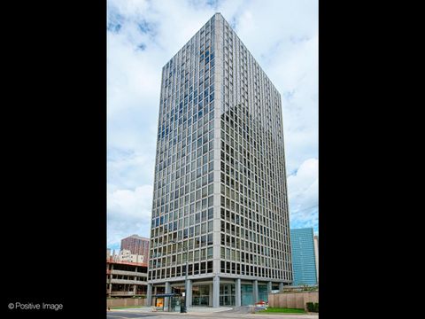 340 W Diversey Parkway 2616 Chicago IL 60657