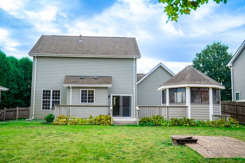 Tiny photo for 1629 Silver Springs Court, Aurora, IL 60504 (MLS # 12511890)