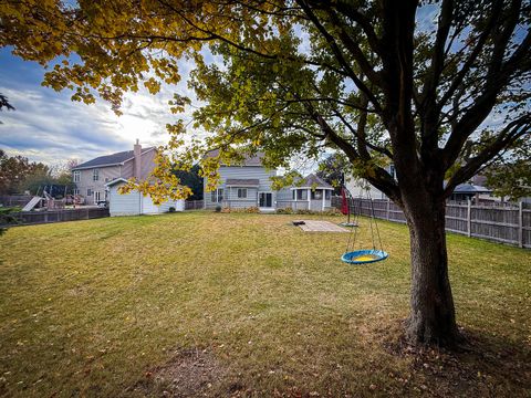 Tiny photo for 1629 Silver Springs Court, Aurora, IL 60504 (MLS # 12511890)