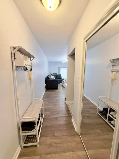 Tiny photo for 425 Wesley Avenue #102, Oak Park, IL 60302 (MLS # 12590215)