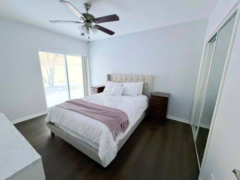 Tiny photo for 425 Wesley Avenue #102, Oak Park, IL 60302 (MLS # 12590215)