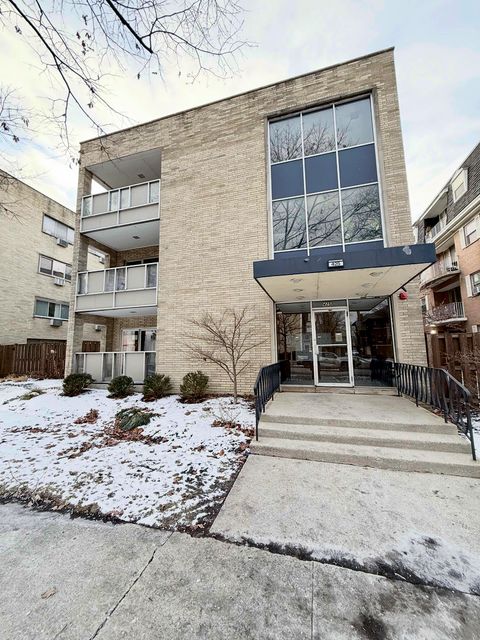 Photo of 425 Wesley Avenue #102, Oak Park, IL 60302 (MLS # 12590215)