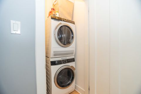 Tiny photo for 1704 W Catalpa Avenue #2W, Chicago, IL 60640 (MLS # 12490254)