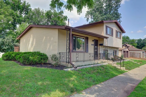 Tiny photo for 2347 S 17th Avenue, Broadview, IL 60155 (MLS # 12747726)