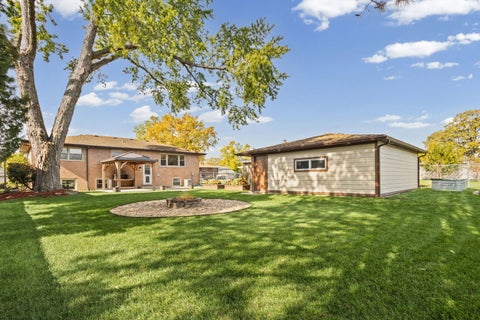 Tiny photo for 10613 S Terry Drive, Palos Hills, IL 60465 (MLS # 12795849)