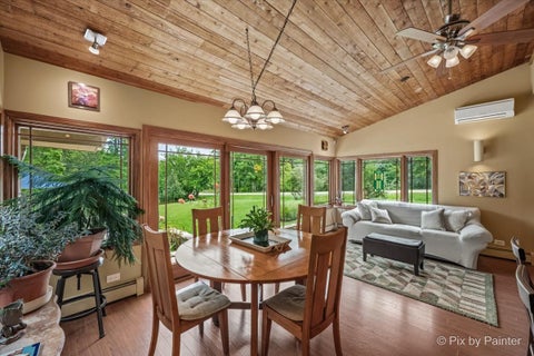 Tiny photo for 283 Kimberly Road, North Barrington, IL 60010 (MLS # 12756189)