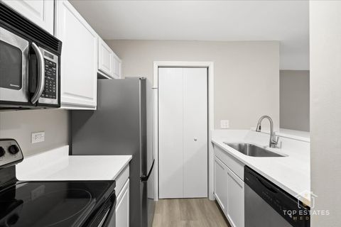 Tiny photo for 360 Leah Lane #1G, Woodstock, IL 60098 (MLS # 12524901)