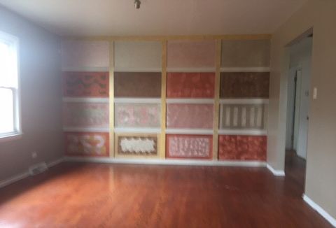 Tiny photo for 725 E 152nd Street, Phoenix, IL 60426 (MLS # 12609276)