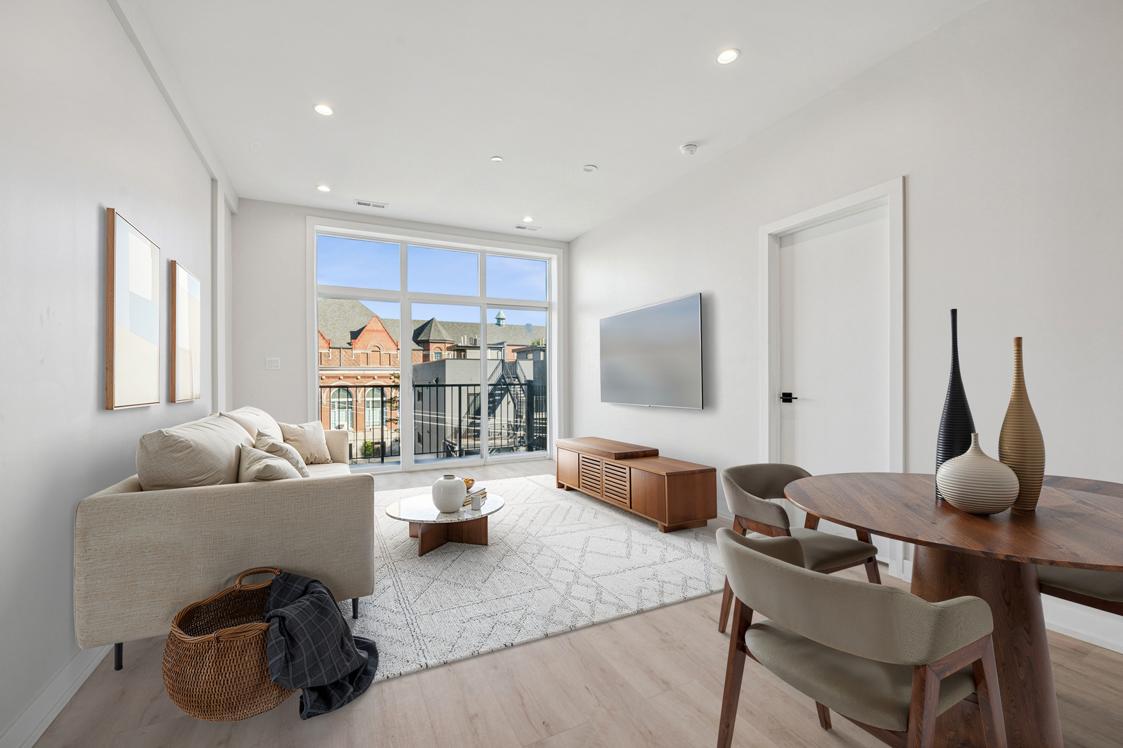 1355 N Western Avenue 3D